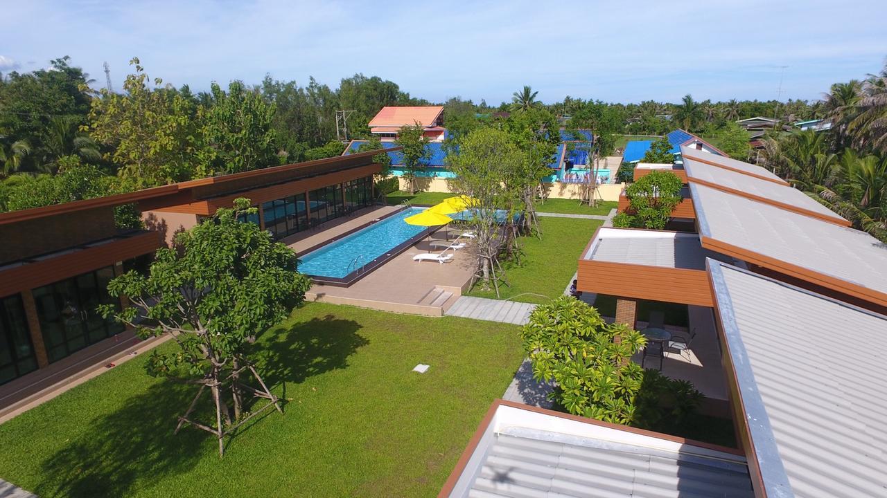 Golf Inn Resort Samut Songkhram Exterior foto