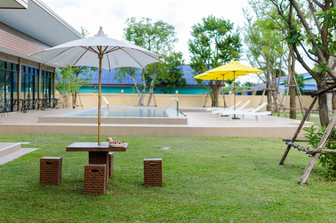 Golf Inn Resort Samut Songkhram Exterior foto