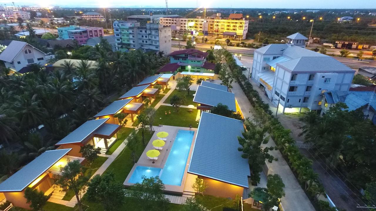 Golf Inn Resort Samut Songkhram Exterior foto